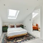 The Shepherd\'S Bush Wonder - Trendy 4Bdr Home With Garden And Terrace