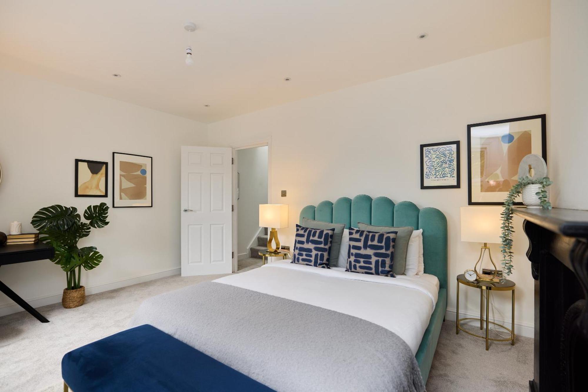 Appartamento The Shepherd's Bush Wonder - Trendy 4bdr With Garden And Terrace Londra