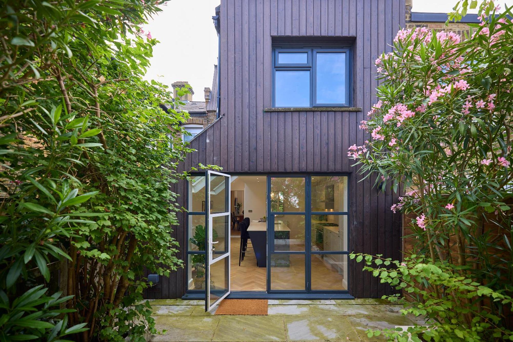 The Shepherd's Bush Wonder - Trendy 4bdr With Garden And Terrace Appartamento Londra